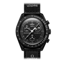 Swаtch & Оmegа Missiоn tо thе moоn Snoopy ref: SO33B700