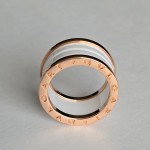 Кольцо Bvlgari B.zero1 белая керамика, розовое золото 750 (размер: 17) Кольцо Bvlgari B.zero1 белая керамика, розовое золото 750 (размер: 17)