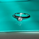 Кольцо Tiffany & Co Solitaire 0,23 Ct Кольцо Tiffany & Co Solitaire 0,23 Ct