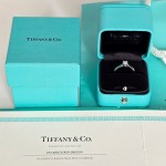 Кольцо с бриллиантом Tiffany Lucida Кольцо с бриллиантом Tiffany Lucida