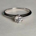 Кольцо Tiffany & Co Solitaire с бриллиантом 0,33 Ct