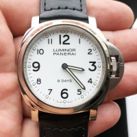 Officine Panerai Luminor 8 Days PAM00561